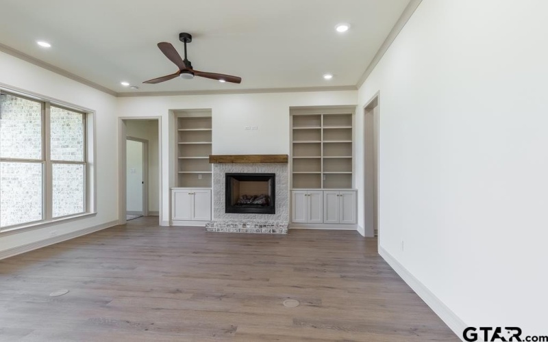15078 High Country Acres Lane, Tyler, TX 75706, 3 Bedrooms Bedrooms, ,2 BathroomsBathrooms,Residential,For Sale,15078 High Country Acres Lane,25000445