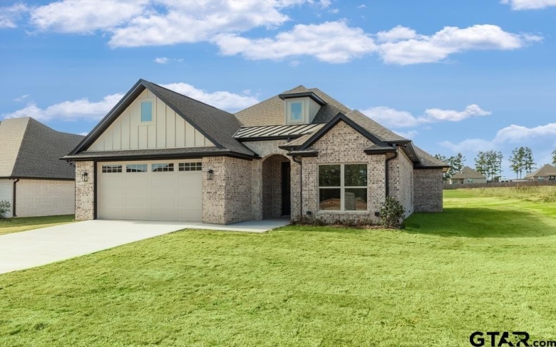 15078 High Country Acres Lane, Tyler, TX 75706, 3 Bedrooms Bedrooms, ,2 BathroomsBathrooms,Residential,For Sale,15078 High Country Acres Lane,25000445