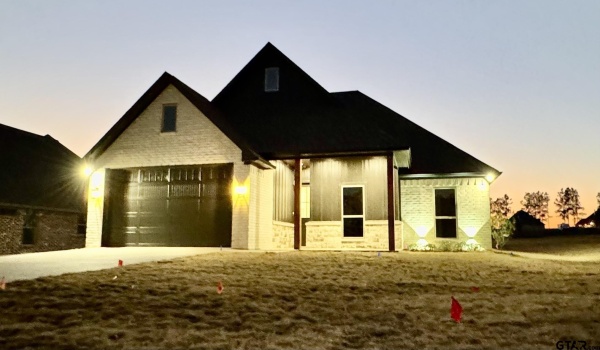 15092 High Country Acres Lane, Tyler, TX 75706, 3 Bedrooms Bedrooms, ,2 BathroomsBathrooms,Residential,For Sale,15092 High Country Acres Lane,25000446