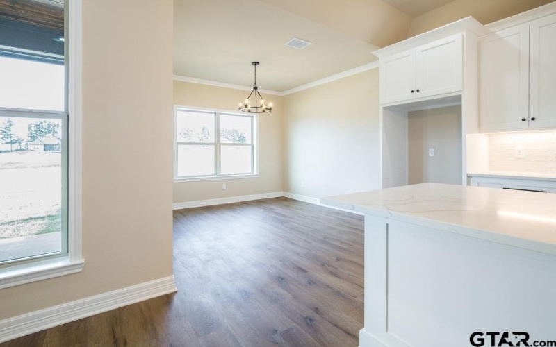 15092 High Country Acres Lane, Tyler, TX 75706, 3 Bedrooms Bedrooms, ,2 BathroomsBathrooms,Residential,For Sale,15092 High Country Acres Lane,25000446