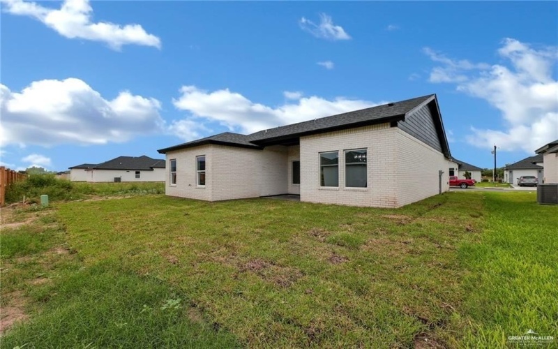 6104 N Playa Del Sol Street, Edinburg, TX 78542, 3 Habitaciones Habitaciones , ,2 BañosBaños,Residential,En Venta,6104 N Playa Del Sol Street,466339