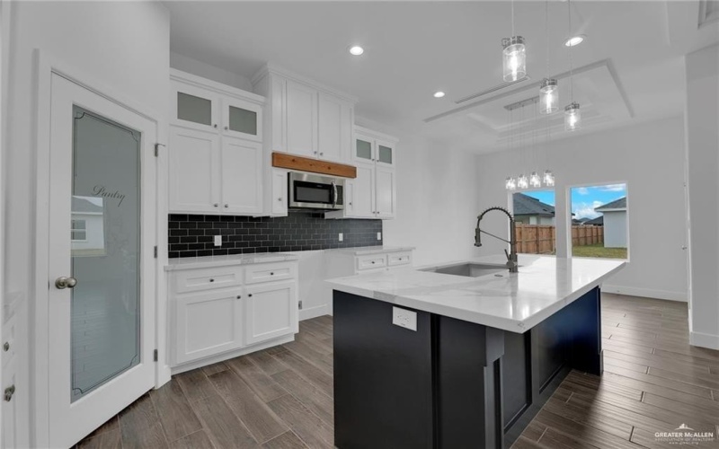 6104 N Playa Del Sol Street, Edinburg, TX 78542, 3 Habitaciones Habitaciones , ,2 BañosBaños,Residential,En Venta,6104 N Playa Del Sol Street,466339
