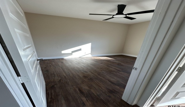 1109 W Front, Tyler, TX 75702, 4 Bedrooms Bedrooms, ,2 BathroomsBathrooms,Residential,For Sale,1109 W Front,25000621