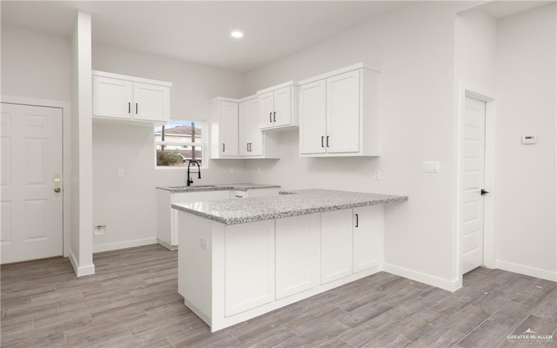 1321 Joscelyn Drive, Edinburg, TX 78539, ,Residential Multi Family,For Sale,1321 Joscelyn Drive,466416