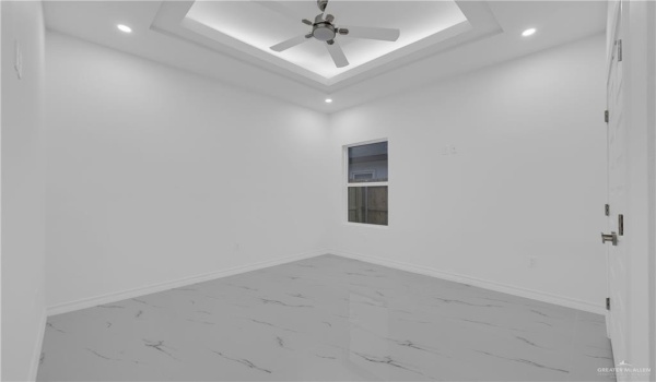 2317 N Woody Street, Edinburg, TX 78541, 3 Bedrooms Bedrooms, ,2 BathroomsBathrooms,Residential,For Sale,2317 N Woody Street,466433