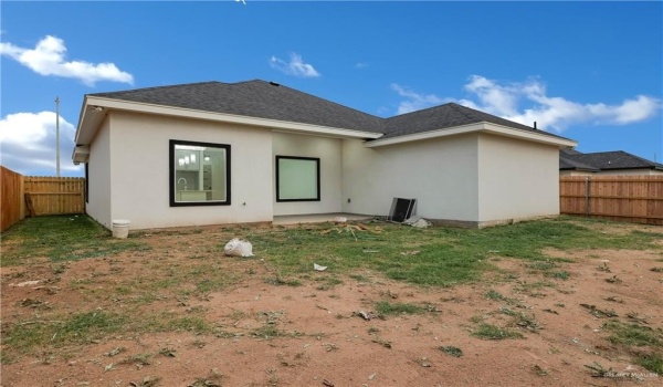 2317 N Woody Street, Edinburg, TX 78541, 3 Bedrooms Bedrooms, ,2 BathroomsBathrooms,Residential,For Sale,2317 N Woody Street,466433
