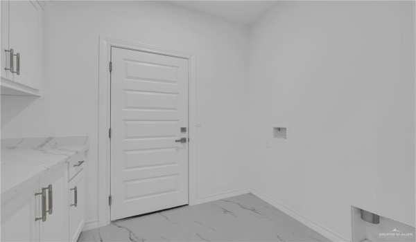 2317 N Woody Street, Edinburg, TX 78541, 3 Bedrooms Bedrooms, ,2 BathroomsBathrooms,Residential,For Sale,2317 N Woody Street,466433