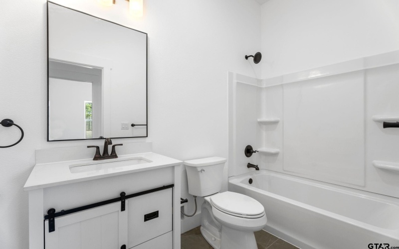 22042 FM 1253, Mineola, TX 75773, 3 Bedrooms Bedrooms, ,2 BathroomsBathrooms,Residential,For Sale,22042 FM 1253,25001475