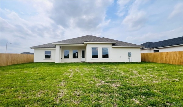 1904 Hole No. 6 Street, Mission, TX 78572, 3 Bedrooms Bedrooms, ,2 BathroomsBathrooms,Residential,For Sale,1904 Hole No. 6 Street,466464