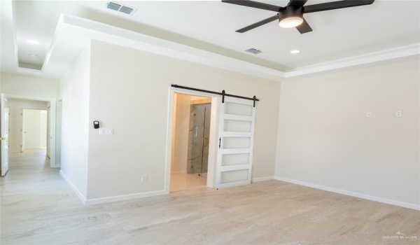817 N Buxton Avenue, Edinburg, TX 78541, 4 Bedrooms Bedrooms, ,2 BathroomsBathrooms,Residential,For Sale,817 N Buxton Avenue,466524