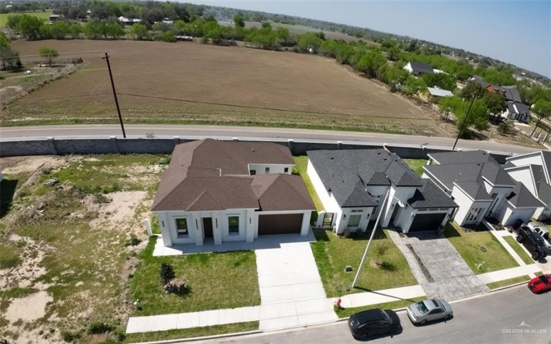 817 N Buxton Avenue, Edinburg, TX 78541, 4 Bedrooms Bedrooms, ,2 BathroomsBathrooms,Residential,For Sale,817 N Buxton Avenue,466524