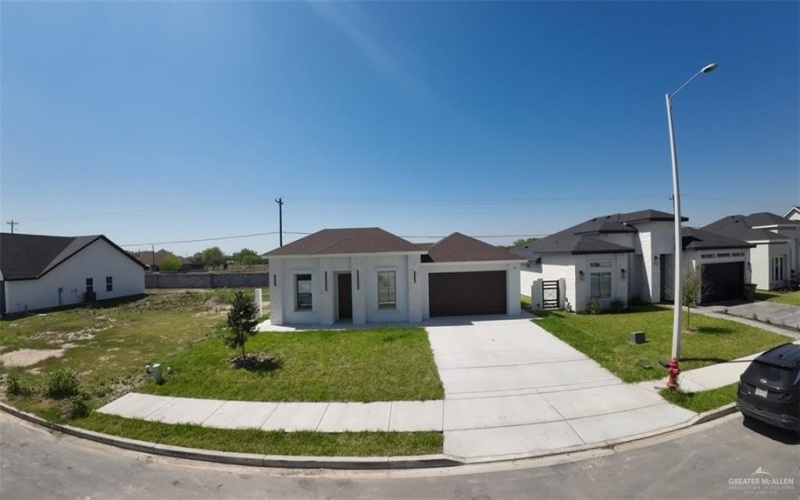 817 N Buxton Avenue, Edinburg, TX 78541, 4 Bedrooms Bedrooms, ,2 BathroomsBathrooms,Residential,For Sale,817 N Buxton Avenue,466524