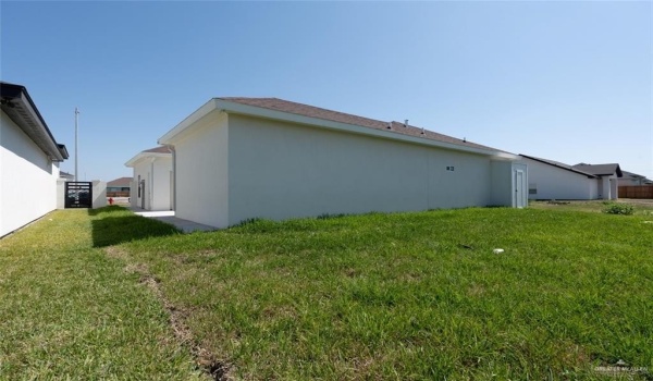 817 N Buxton Avenue, Edinburg, TX 78541, 4 Bedrooms Bedrooms, ,2 BathroomsBathrooms,Residential,For Sale,817 N Buxton Avenue,466524