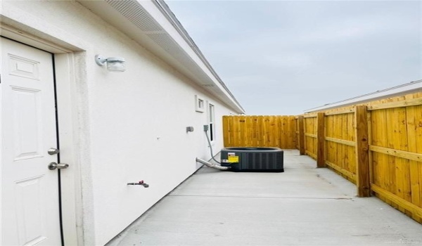 3302 Wolf Creek Avenue, McAllen, TX 78504, ,Residential Multi Family,For Sale,3302 Wolf Creek Avenue,466597