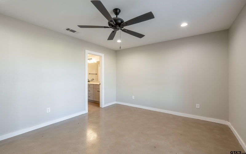 12107 Suite A CR 4404, LaRue, TX 75770, 3 Bedrooms Bedrooms, ,2 BathroomsBathrooms,Residential,For Sale,12107 Suite A CR 4404,25001733