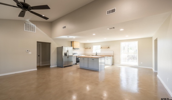 12107 Suite A CR 4404, LaRue, TX 75770, 3 Bedrooms Bedrooms, ,2 BathroomsBathrooms,Residential,For Sale,12107 Suite A CR 4404,25001733