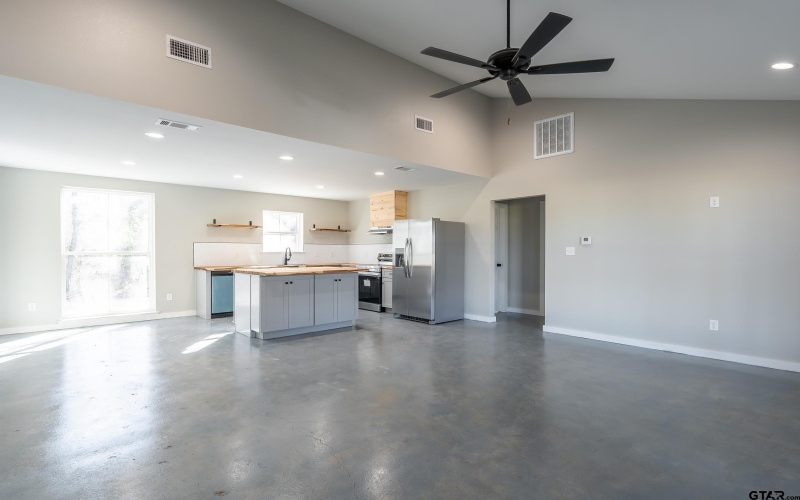 12107 Suite A CR 4404, LaRue, TX 75770, 3 Bedrooms Bedrooms, ,2 BathroomsBathrooms,Residential,For Sale,12107 Suite A CR 4404,25001733