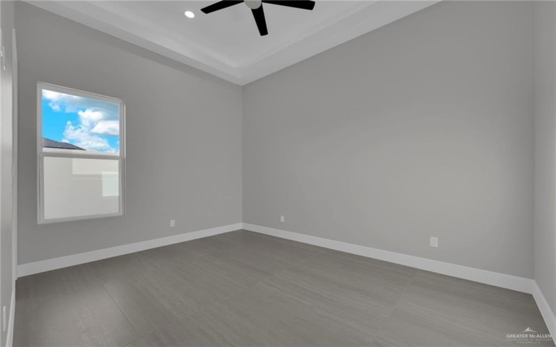 2700 W Chesterfield Avenue, Edinburg, TX 78539, 4 Bedrooms Bedrooms, ,3 BathroomsBathrooms,Residential,For Sale,2700 W Chesterfield Avenue,466616