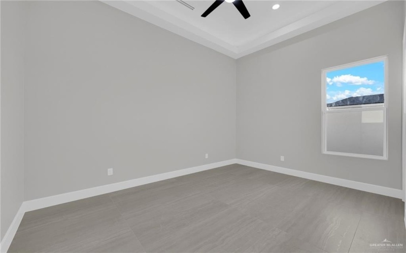 2700 W Chesterfield Avenue, Edinburg, TX 78539, 4 Bedrooms Bedrooms, ,3 BathroomsBathrooms,Residential,For Sale,2700 W Chesterfield Avenue,466616