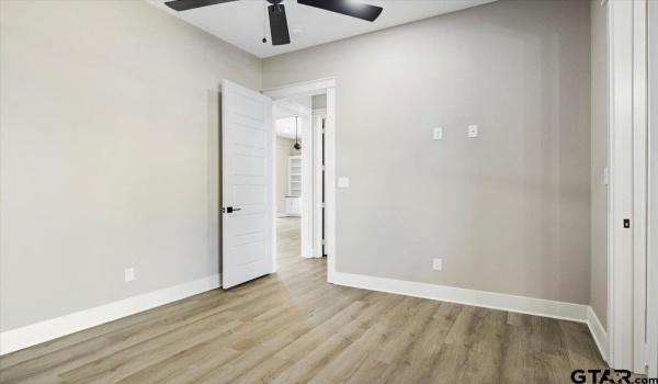 12181 Oak Grove Dr., Tyler, TX 75706, 4 Habitaciones Habitaciones , ,3 BañosBaños,Residential,En Venta,12181 Oak Grove Dr.,25001736