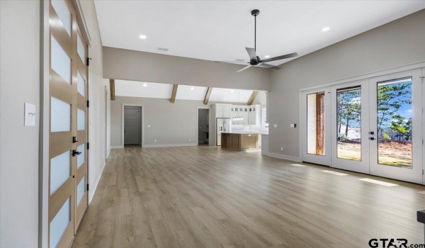 12181 Oak Grove Dr., Tyler, TX 75706, 4 Habitaciones Habitaciones , ,3 BañosBaños,Residential,En Venta,12181 Oak Grove Dr.,25001736