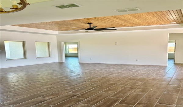 1804 Hailey Street, San Juan, TX 78589, 3 Bedrooms Bedrooms, ,2 BathroomsBathrooms,Residential,For Sale,1804 Hailey Street,466730
