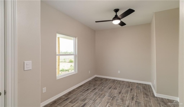 2326 Via Roma Road, Weslaco, TX 78596, 3 Bedrooms Bedrooms, ,2 BathroomsBathrooms,Residential,For Sale,2326 Via Roma Road,466761