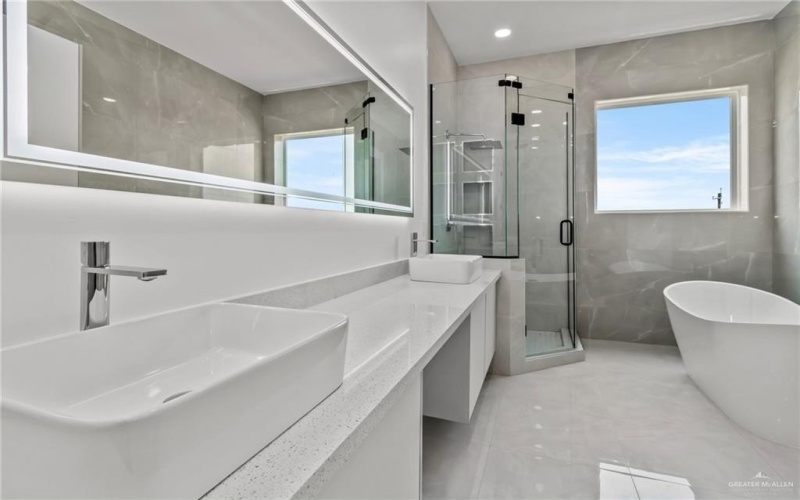 4312 Zanesville Avenue, McAllen, TX 78503, 3 Bedrooms Bedrooms, ,2 BathroomsBathrooms,Residential,For Sale,4312 Zanesville Avenue,466829