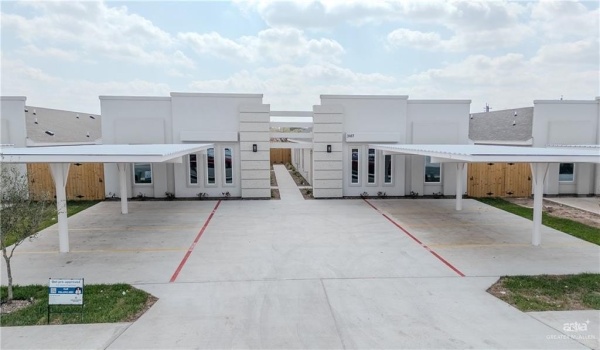 3021 Briggs Road, Weslaco, TX 78596, ,Residential Multi Family,En Venta,3021 Briggs Road,466855
