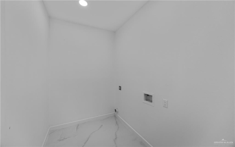 2909 Arboledas Drive, San Juan, TX 78589, 3 Habitaciones Habitaciones , ,2 BañosBaños,Residential,En Venta,2909 Arboledas Drive,466937