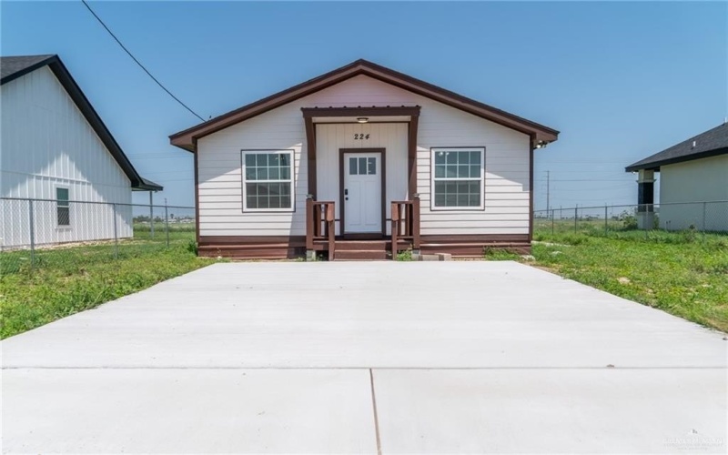 224 Contento Avenue, Donna, TX 78537, 3 Habitaciones Habitaciones , ,2 BañosBaños,Residential,En Venta,224 Contento Avenue,466945