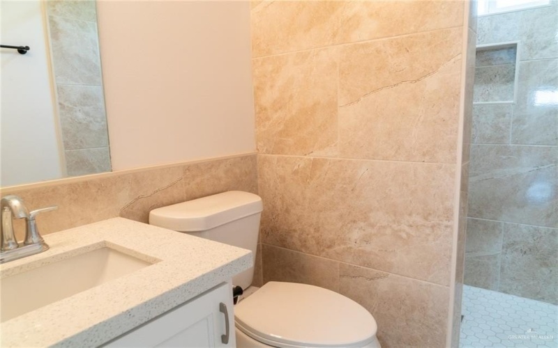 224 Contento Avenue, Donna, TX 78537, 3 Habitaciones Habitaciones , ,2 BañosBaños,Residential,En Venta,224 Contento Avenue,466945