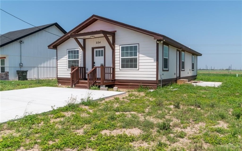 224 Contento Avenue, Donna, TX 78537, 3 Habitaciones Habitaciones , ,2 BañosBaños,Residential,En Venta,224 Contento Avenue,466945