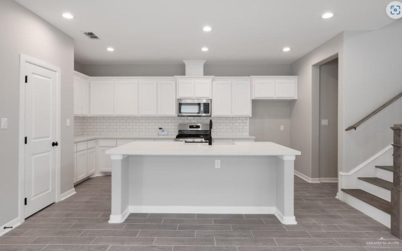 1424 Zurich Avenue, McAllen, TX 78504, 3 Habitaciones Habitaciones , ,2 BañosBaños,Residential,En Venta,1424 Zurich Avenue,467001