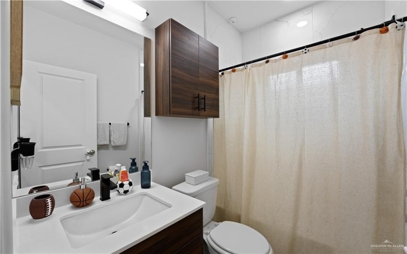 3507 Vanessa Lane #1, Weslaco, TX 78596, 2 Bedrooms Bedrooms, ,2 BathroomsBathrooms,Residential Lease,For Rent,3507 Vanessa Lane,467025