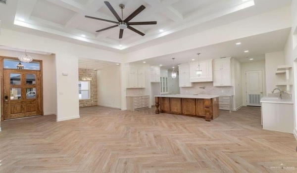 9905 N 24th Street, McAllen, TX 78504, 4 Bedrooms Bedrooms, ,3 BathroomsBathrooms,Residential,For Sale,9905 N 24th Street,467071