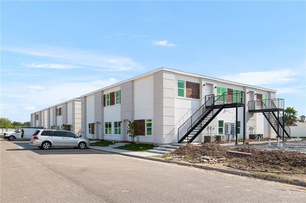 901 E Yuma Avenue #604, McAllen, TX 78503, 2 Bedrooms Bedrooms, ,2 BathroomsBathrooms,Residential Lease,For Rent,901 E Yuma Avenue,467114