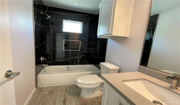 3505 Pinehurst Street, Weslaco, TX 78596, 3 Habitaciones Habitaciones , ,2 BañosBaños,Residential,En Venta,3505 Pinehurst Street,467126
