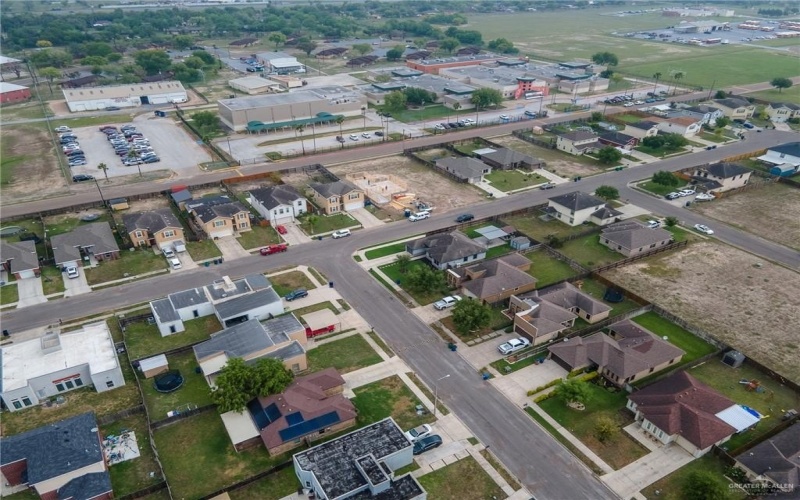 909 S 6th Street, Mercedes, TX 78570, 3 Bedrooms Bedrooms, ,2 BathroomsBathrooms,Residential,For Sale,909 S 6th Street,467166