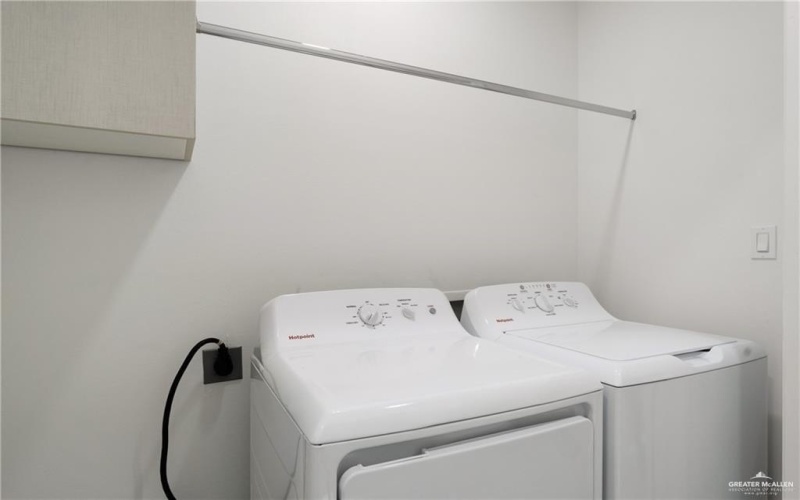 5800 Notre Dame Avenue #3, McAllen, TX 78504, 3 Bedrooms Bedrooms, ,2 BathroomsBathrooms,Residential Lease,For Rent,5800 Notre Dame Avenue,467189