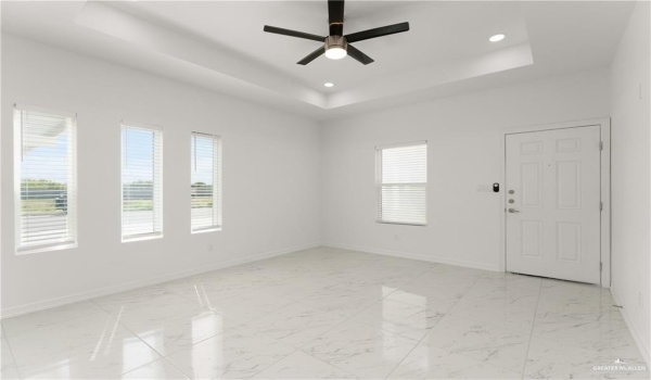 5800 Notre Dame Avenue #3, McAllen, TX 78504, 3 Bedrooms Bedrooms, ,2 BathroomsBathrooms,Residential Lease,For Rent,5800 Notre Dame Avenue,467189