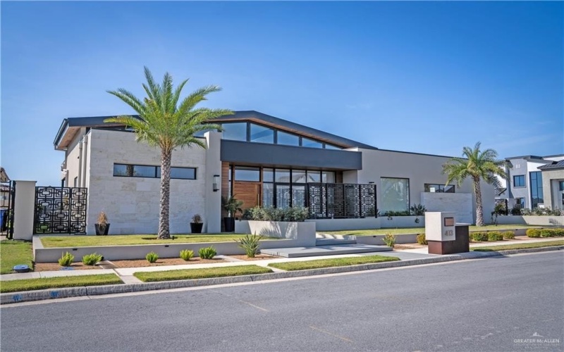 413 Columbia Avenue, McAllen, TX 78504, 4 Bedrooms Bedrooms, ,3 BathroomsBathrooms,Residential,For Sale,413 Columbia Avenue,467240