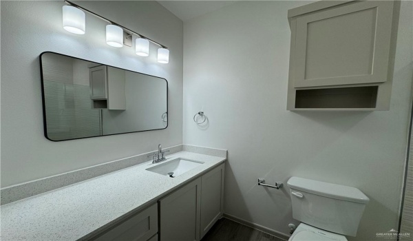 7802 N 58th Lane #3, Mission, TX 78573, 2 Bedrooms Bedrooms, ,2 BathroomsBathrooms,Residential Lease,For Rent,7802 N 58th Lane,467349