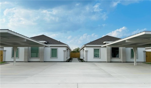 7802 N 58th Lane #3, Mission, TX 78573, 2 Bedrooms Bedrooms, ,2 BathroomsBathrooms,Residential Lease,For Rent,7802 N 58th Lane,467349