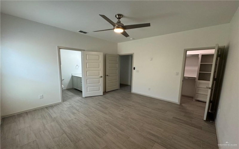 7802 N 58th Lane #3, Mission, TX 78573, 2 Bedrooms Bedrooms, ,2 BathroomsBathrooms,Residential Lease,For Rent,7802 N 58th Lane,467349
