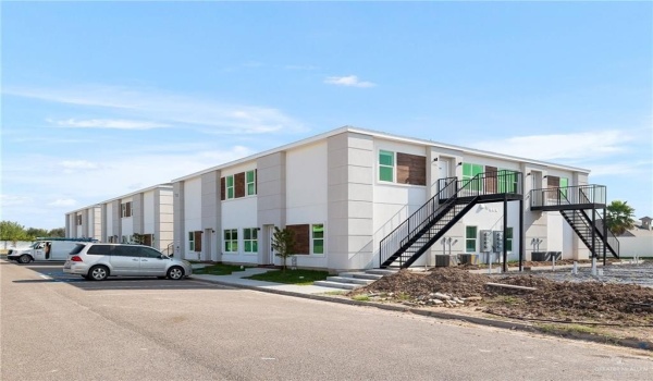 901 E Yuma Avenue #605, McAllen, TX 78503, 2 Bedrooms Bedrooms, ,2 BathroomsBathrooms,Residential,For Sale,901 E Yuma Avenue,467371