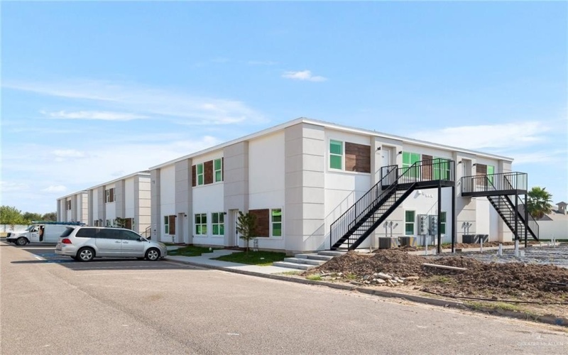 901 E Yuma Avenue #605, McAllen, TX 78503, 2 Bedrooms Bedrooms, ,2 BathroomsBathrooms,Residential,For Sale,901 E Yuma Avenue,467371