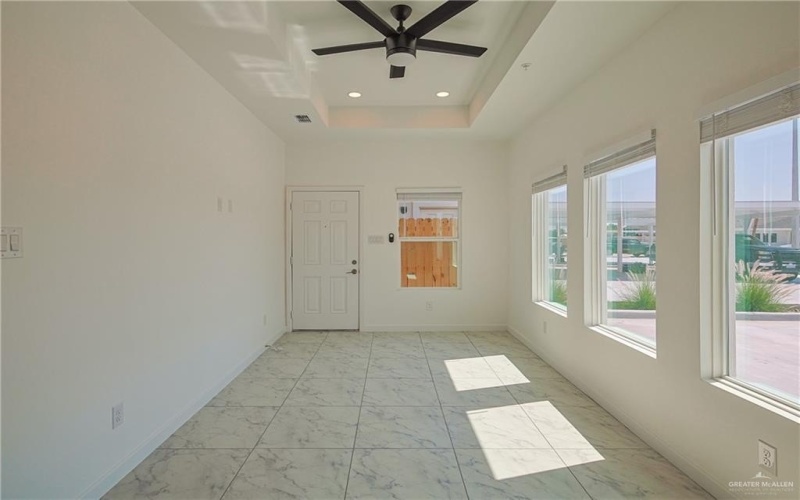 5306 Vision Street, Rio Grande City, TX 78582, ,Residential Multi Family,En Venta,5306 Vision Street,467576