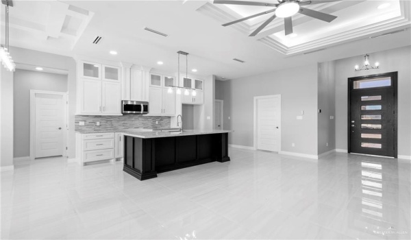 1309 E Evergreen Street, San Juan, TX 78589, 4 Bedrooms Bedrooms, ,2 BathroomsBathrooms,Residential,For Sale,1309 E Evergreen Street,467649
