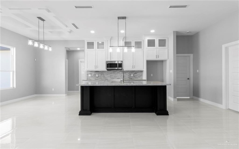 1309 E Evergreen Street, San Juan, TX 78589, 4 Habitaciones Habitaciones , ,2 BañosBaños,Residential,En Venta,1309 E Evergreen Street,467649